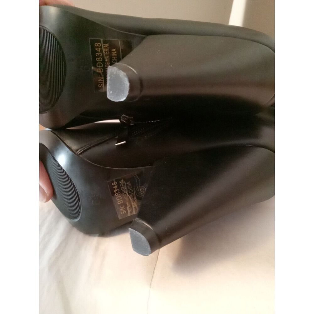 Italina Women Black Ruched Partial Zip Cone Heel Lined Boots Size 6.5 - Picture 6 of 9